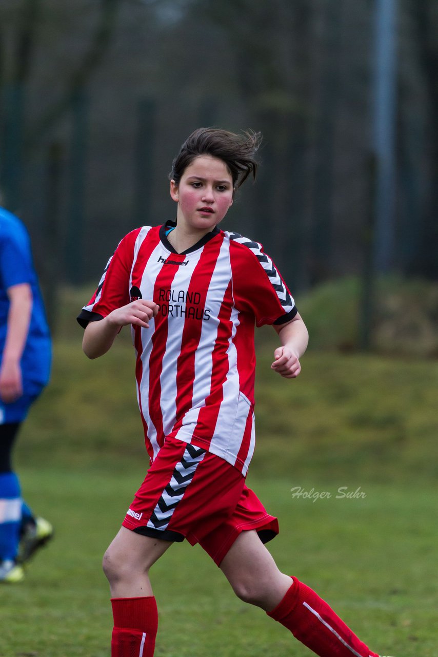 Bild 243 - C-Juniorinnen FSG-BraWie 08 - TuS Tensfeld : Ergebnis: 0:8